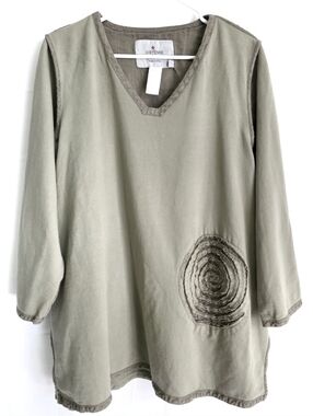 CHEYENNE Art To Wear Olive Green V-Neck Long Sleeve Tunic Top S/M